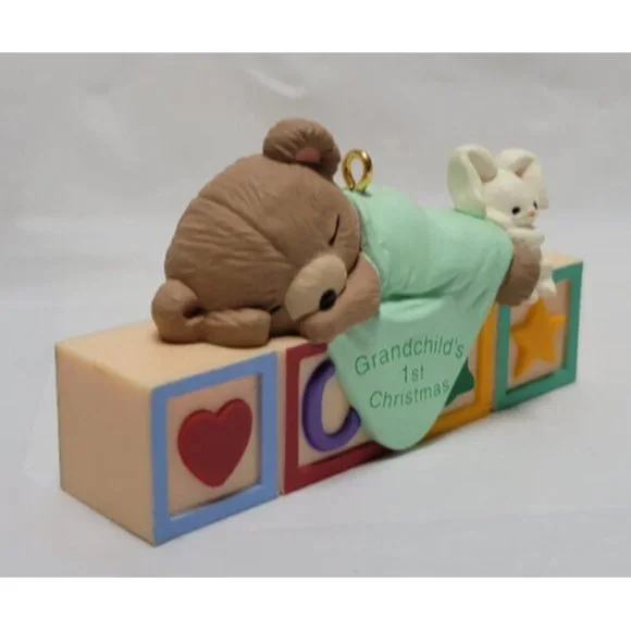 1995 Hallmark Keepsake Ornament GRANDCHILD'S FIRST CHRISTMAS Teddy Bear Sleep - Picture 8 of 16